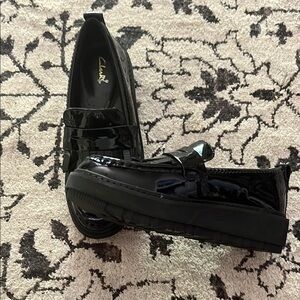 Clarks Black Leather Flats Timeless Elegance